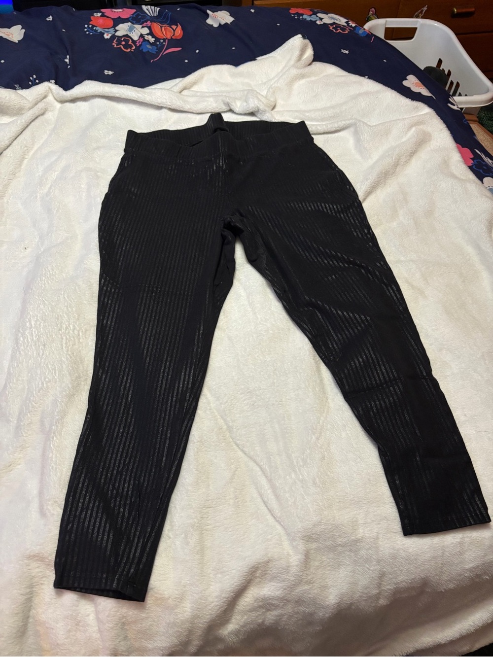 torrid Black foil lines Leggings size 2X